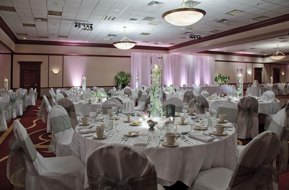 Marriott Birmingham Grandview Hotel Restaurant photo