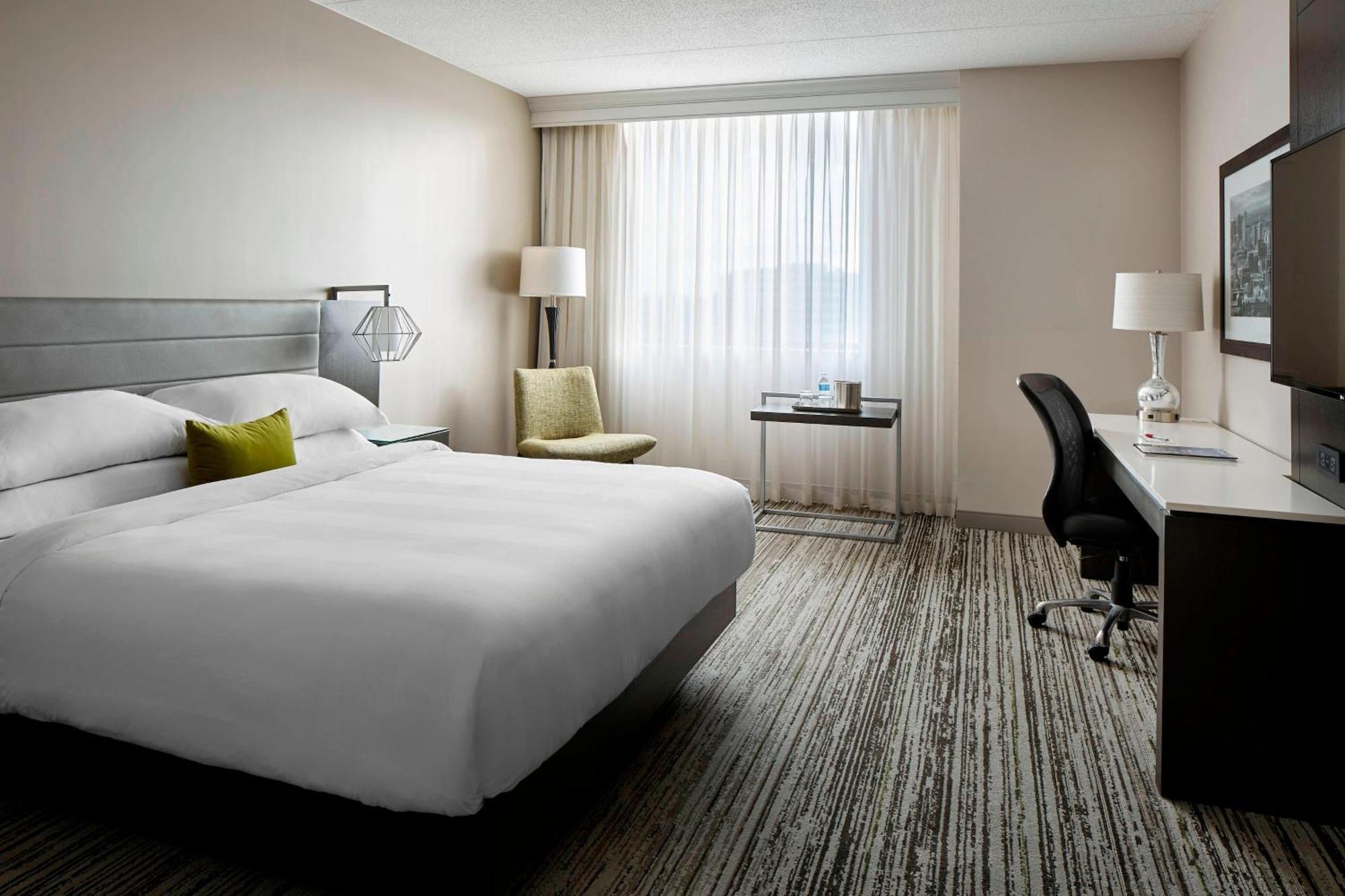 Marriott Birmingham Grandview Hotel Exterior photo
