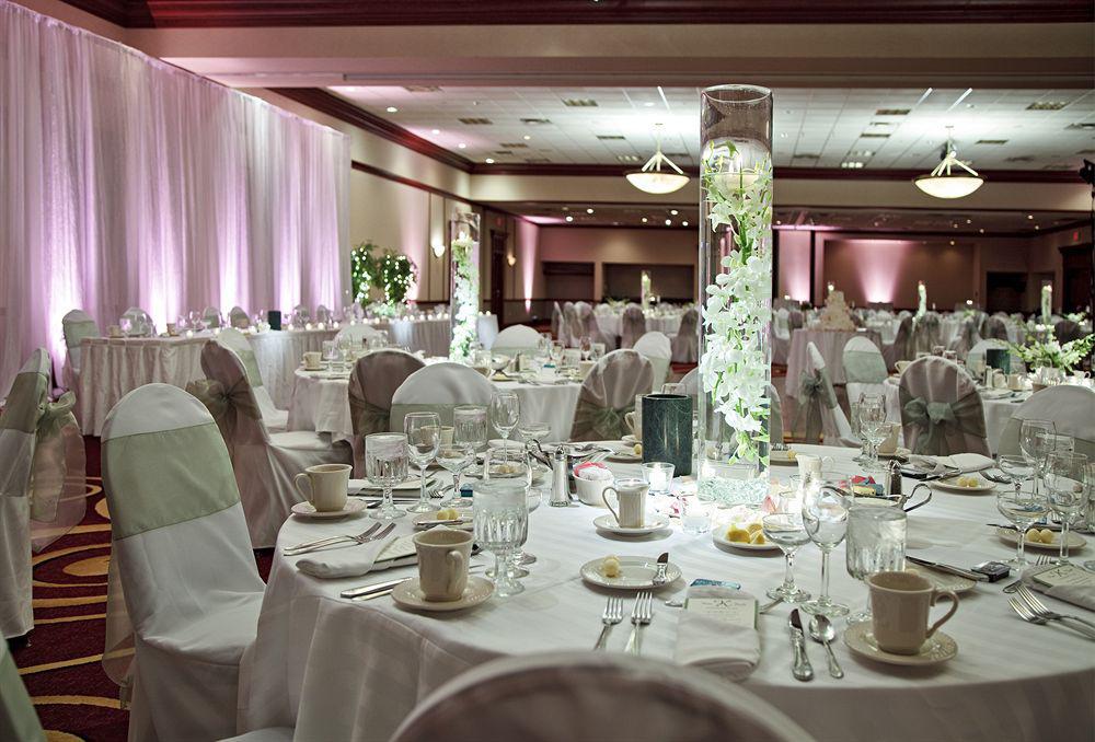 Marriott Birmingham Grandview Hotel Restaurant photo